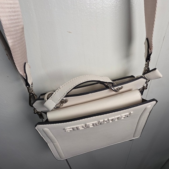 Steve Madden White Embossed Logo Crossbody Bag Adjustable Strap city Scandi Chic - Picture 8 of 14